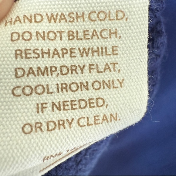 NWT! BRIT.NY Women's American Flag 1X Blue Pullover Sweater Hoodie Long Sleeve - Picture 10 of 10